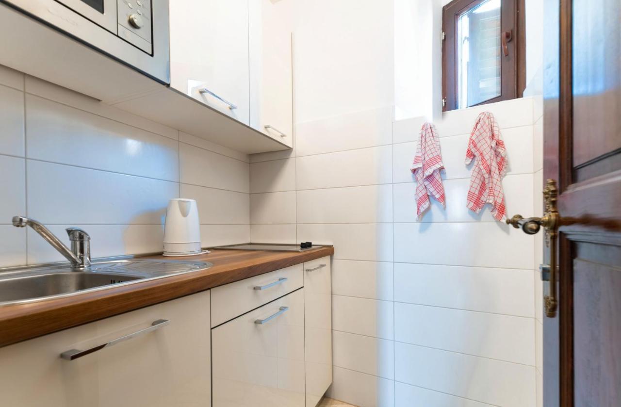 Luxury Apartments Perko Kastela Dış mekan fotoğraf